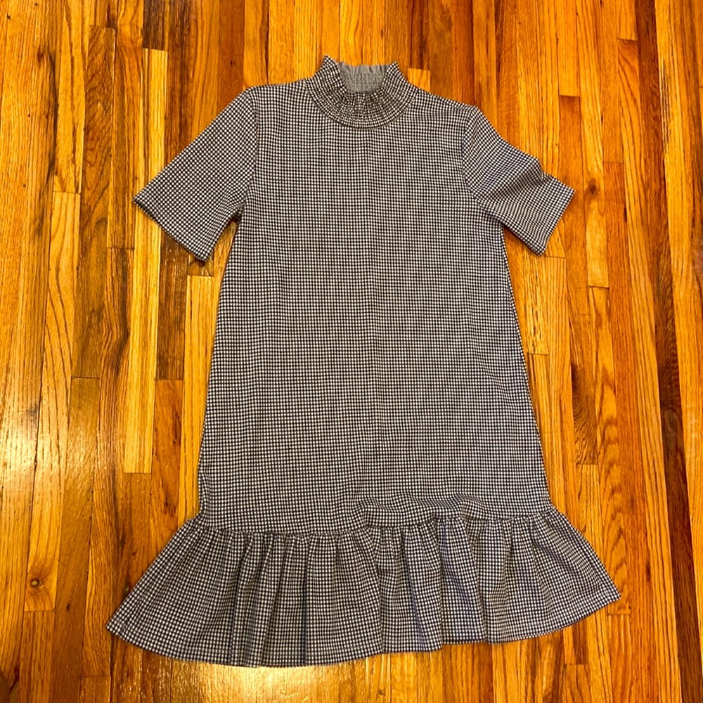 ZARA mock neck houndstooth ruffled bottom float dress